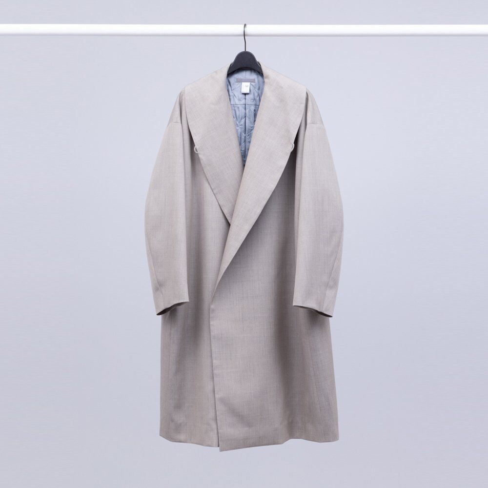 春物:NO CONTROL AIR オリーブ色 ロングコート ボタン/ポケット付 春物:NO CONTROL AIR オリーブ色 ロングコート ボタン/ポケット