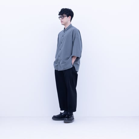 FIRMUM コットンカレンダー加工シャツパーカー セール】 ロゴプリントパーカー （パーカー）｜PINK HOUSE