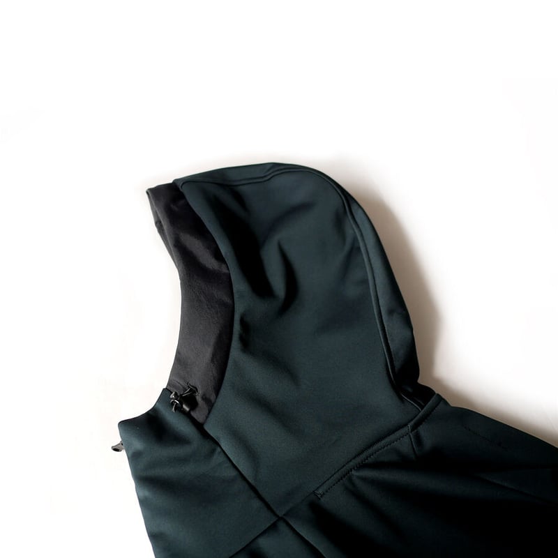 SIMMS フード付　ソフトシェルパーカー 黒 SIMMS フード付 ソフトシェルパーカー 黒