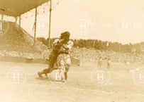 【甲子園前史】1923年（大正12年）第9回全国中学校野球大会（鳴尾球場）実写絵葉書11枚組パック（準優勝・大連商業／北海／早実／始球式複葉機など）