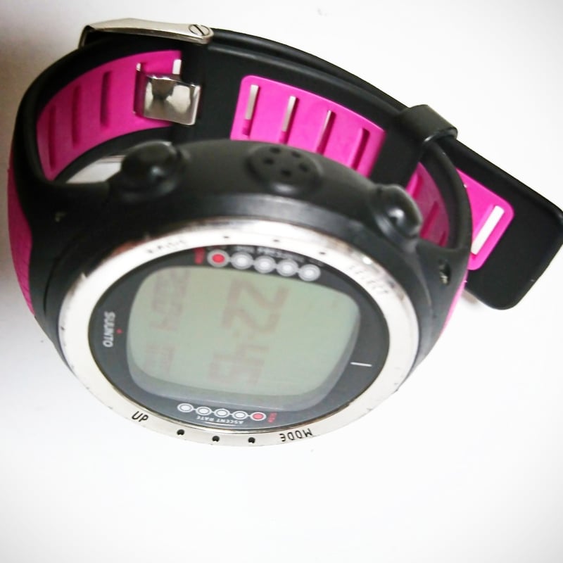 SUUNTO D4i (スントディーフォーアイ) ダイコン
