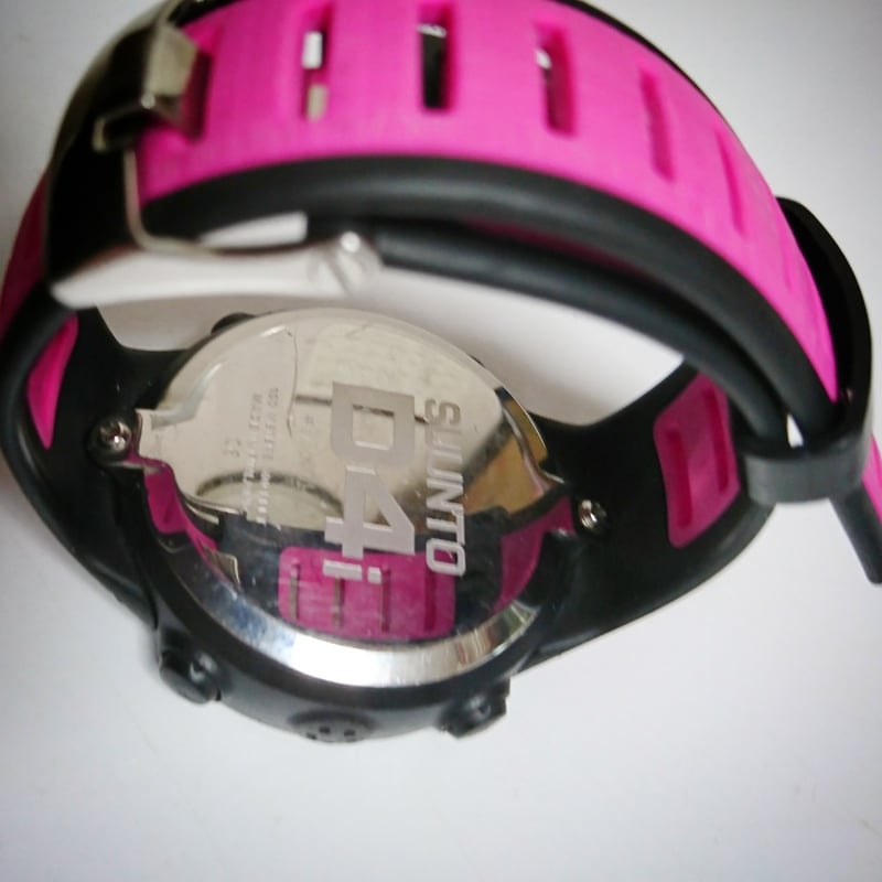 SUUNTO D4i (スントディーフォーアイ) ダイコン