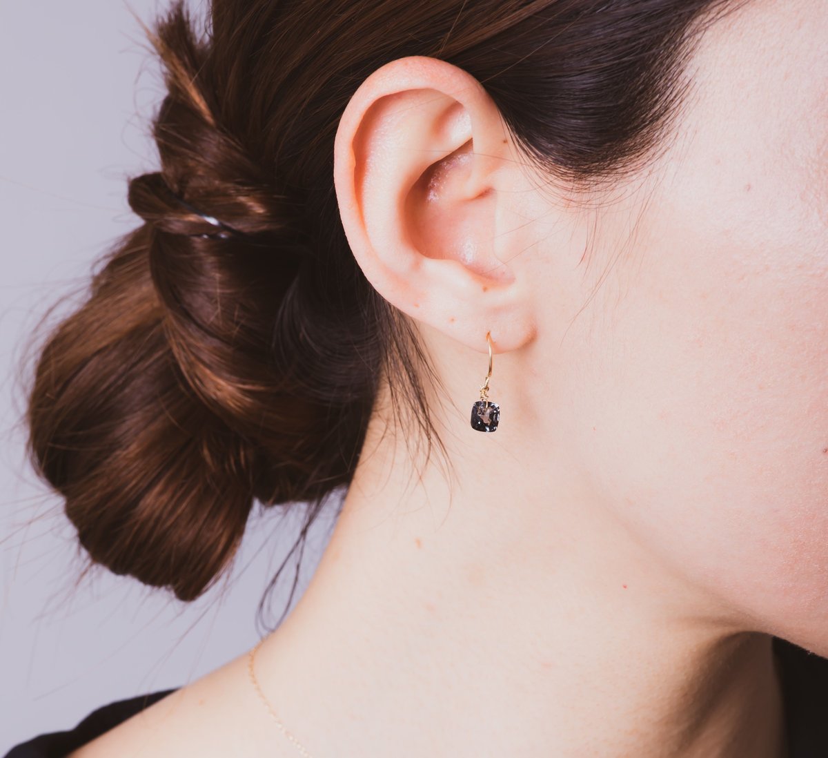 Gray Spinel Earring グレイスピネルピアス (K18YG) | Ai-MULET Gray Spinel Earring グレイスピネルピアス (K18YG) | Ai-MULET
