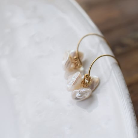 14kgf  ケシパールピアス