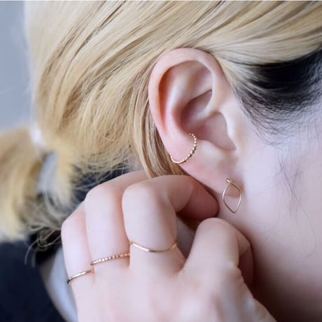 14kgf ミニリーフスタッドピアス