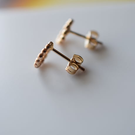 14kgf　フラットドットリングスタッドピアス