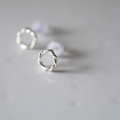 silver925 ミニねじりリングピアス