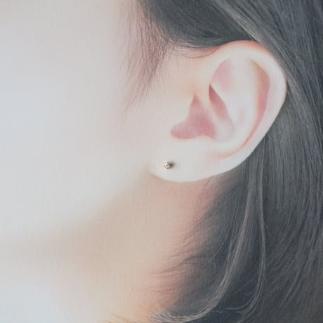 14kgf  極小ジルコニアのスタッドピアス