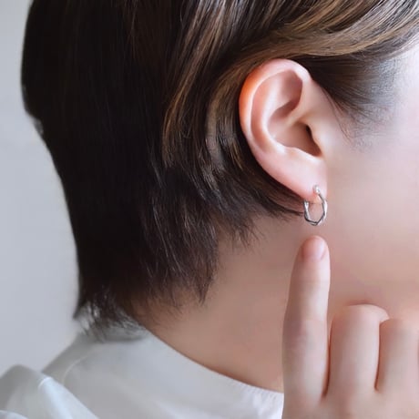 silver925 ねじりフープピアス