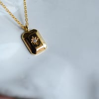 14kgf スクエアチャームミディアムロングネックレス