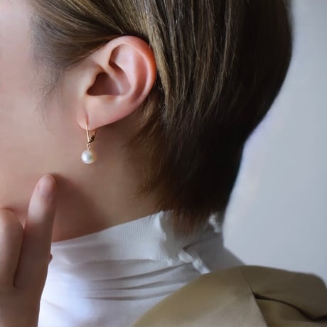 ティファニーストーン 大粒✴︎14kgf一粒ピアスP275 ティファニーストーン 大粒✴︎14kgf一粒ピアスP275 ティファニー