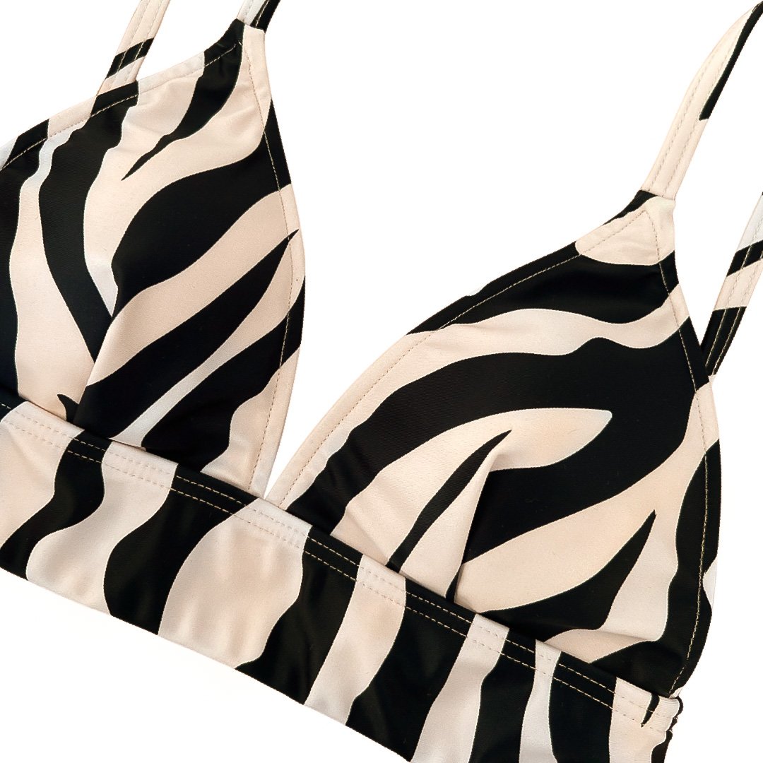 casia 水着 Mサイズ 新品未使用 zebra triangle bikini tops | casia