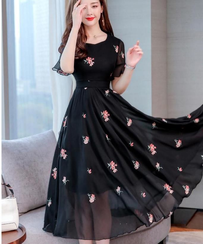 花柄刺繍シフォンワンピース 半袖 Aライン Vネック きれいめ 花柄刺繍シフォンワンピース 半袖 Aライン Vネック きれいめ