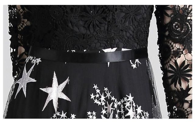 華やか刺繍のエレガントワンピ❤️ランタンスリーブ♡ベルト付き♪新作新品インポート no brand（ノーブランド）の「星柄ワンピース 刺繍ワンピース