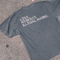 愛と尊敬とイリーガルTシャツ【2026】