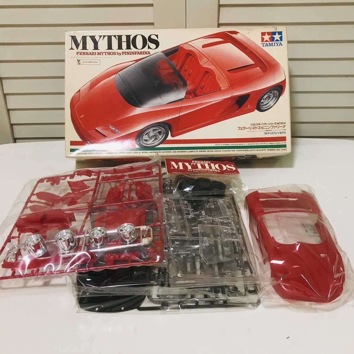 取説欠品 タイヤ模型 フェラーリ ミトス 1/24 ferarri MYTHOS