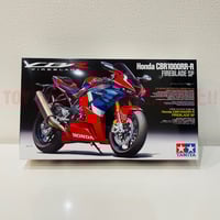 タミヤ 1/12 オートバイシリーズ ドゥカテイ916 cm3dmju 61uZ+JHpLIL._UF894,1000_QL80_.jpg