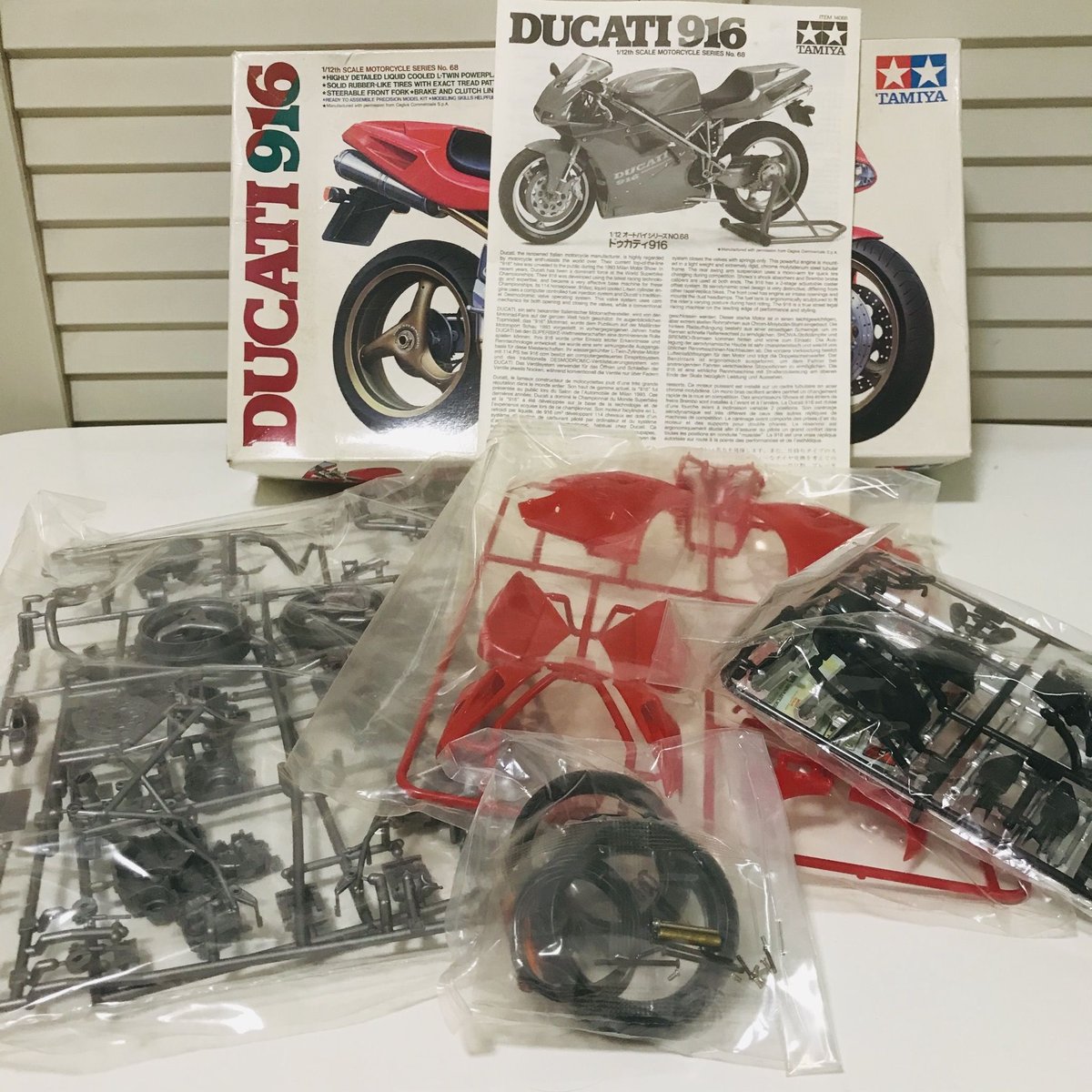 タミヤ模型 オートバイシリーズ ドゥカティ 916 1/12 DUCATI 916 タミヤ模型 オートバイシリーズ ドゥカティ 916 1/12 DUCATI 916