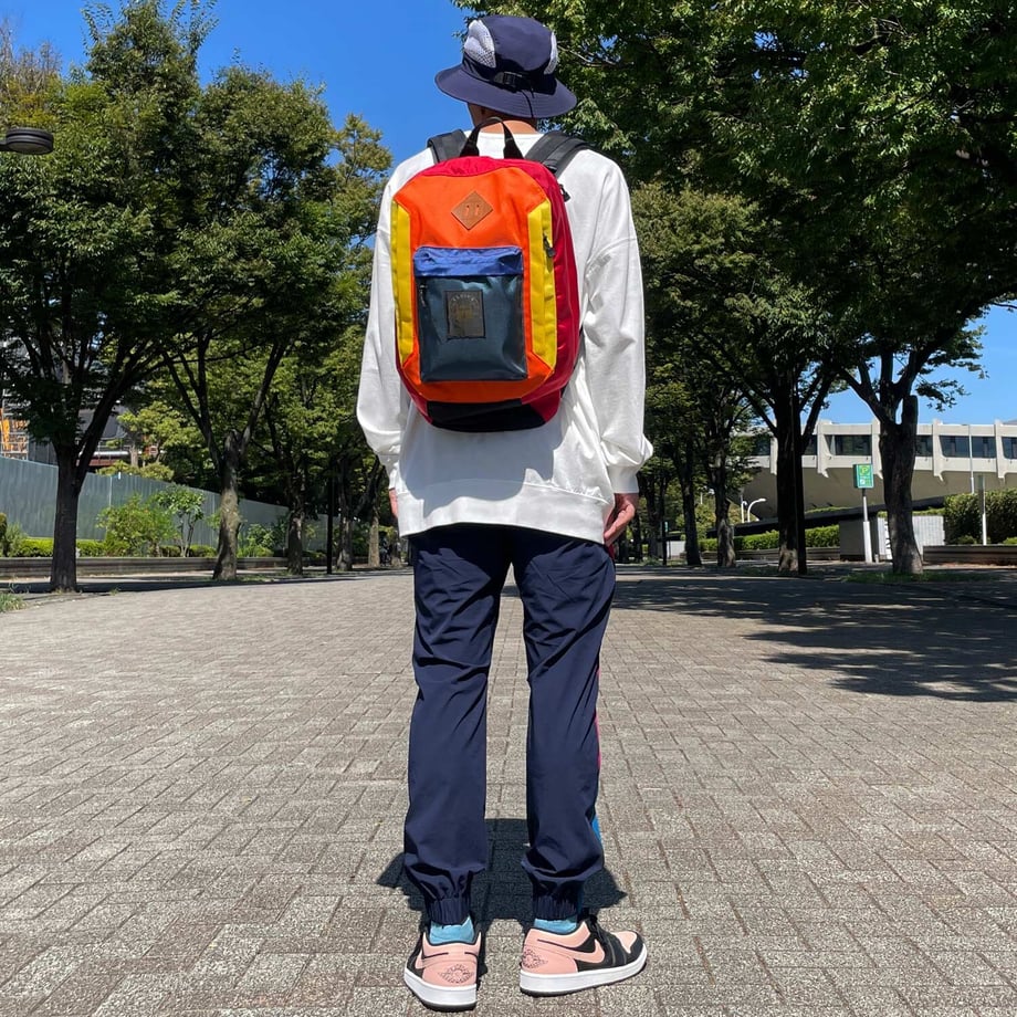64d72b19808e2c2d798dd2a7