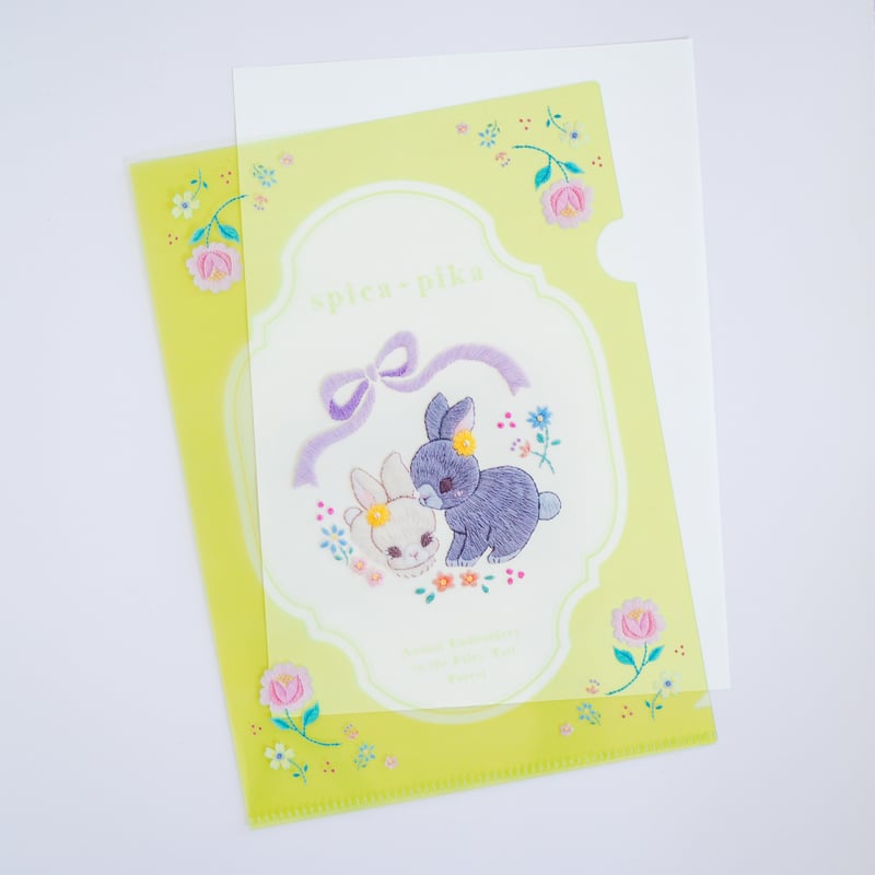 A5クリアファイル「白と黒の仲良しうさぎ」 | spica-pika