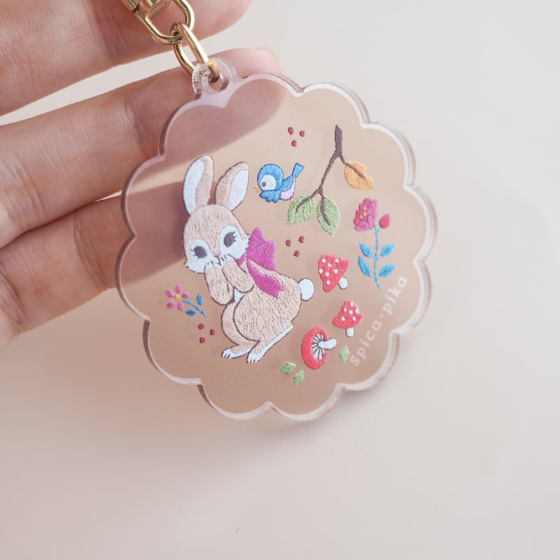 本当に刺繍したみたいな秋色アクリルキーホルダー | spica-pika