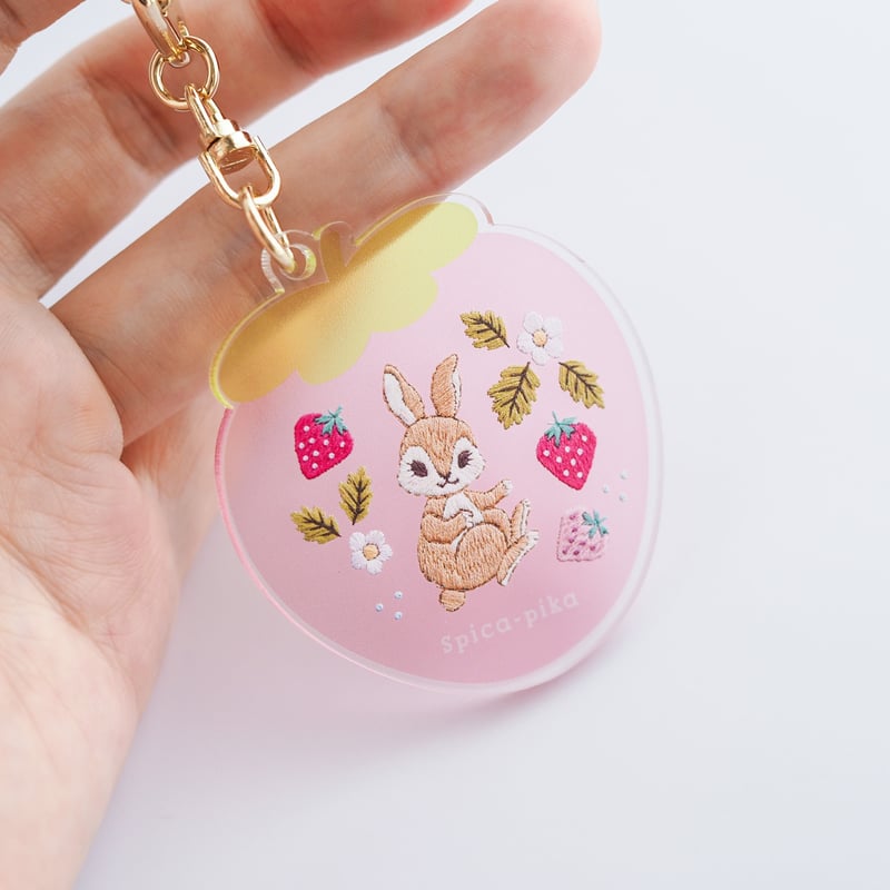本当に刺繍したみたいなアクリルキーホルダー | spica-pika