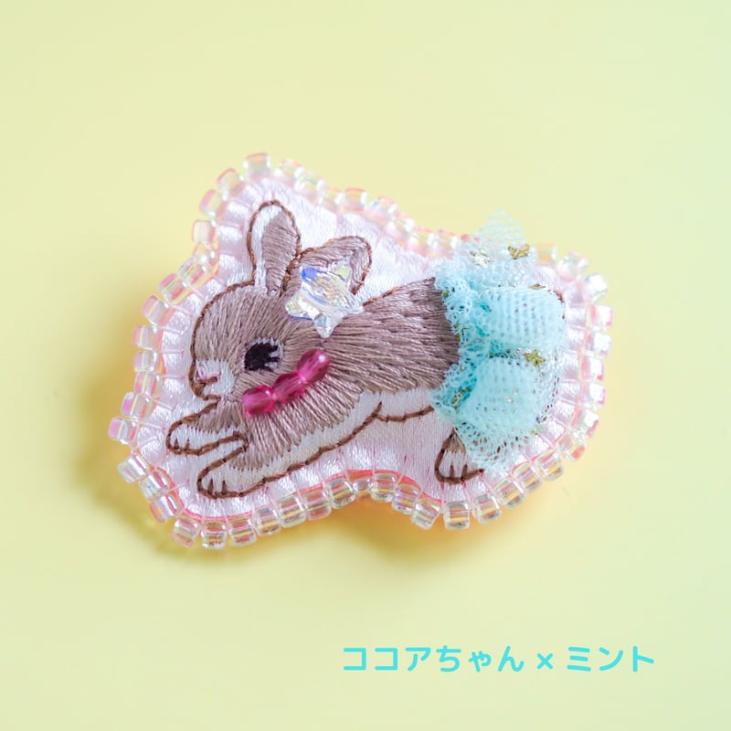 ＊うさぎさんハート刺繍のブローチ＊ピンク　うさぎ　ウサギ　うたっち　ブローチ バレリーナのうさぎさん」ミニ刺繍ブローチ | spica-pika