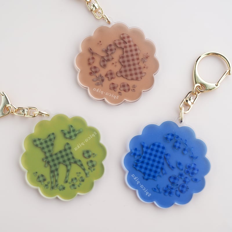 本当に刺繍したみたいな秋色アクリルキーホルダー | spica-pika