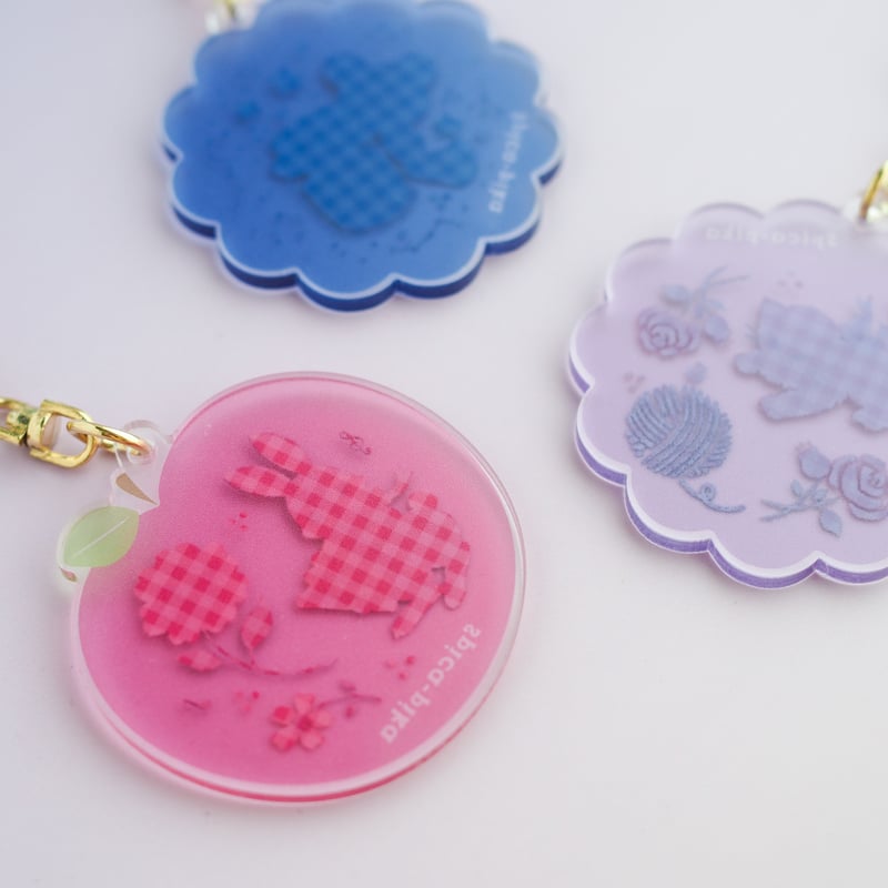 本当に刺繍したみたいなアクリルキーホルダー | spica-pika