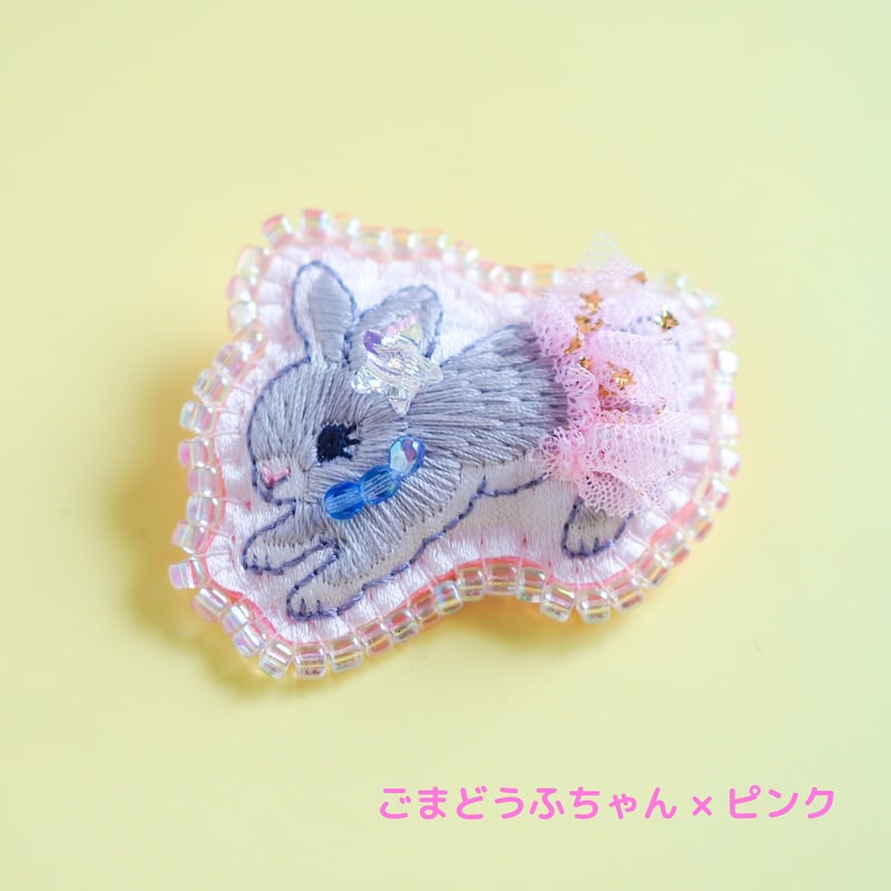 バレリーナのうさぎさん」ミニ刺繍ブローチ | spica-pika