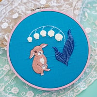 刺繍原画『スズランとうさぎ』