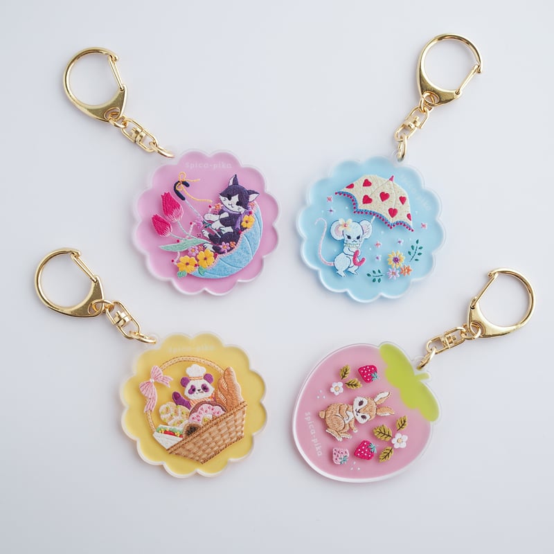 本当に刺繍したみたいなアクリルキーホルダー | spica-pika