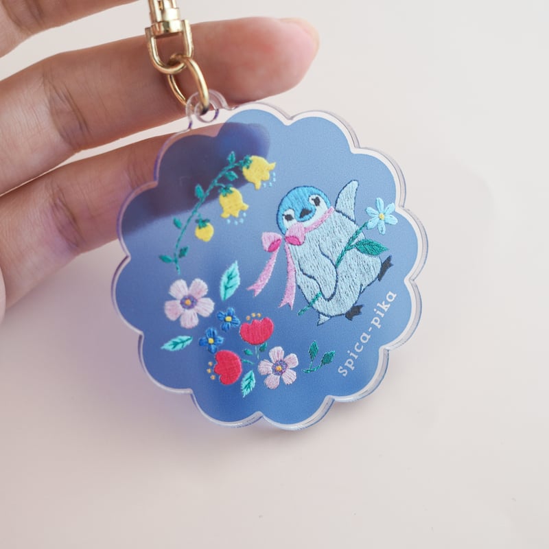 本当に刺繍したみたいな秋色アクリルキーホルダー | spica-pika