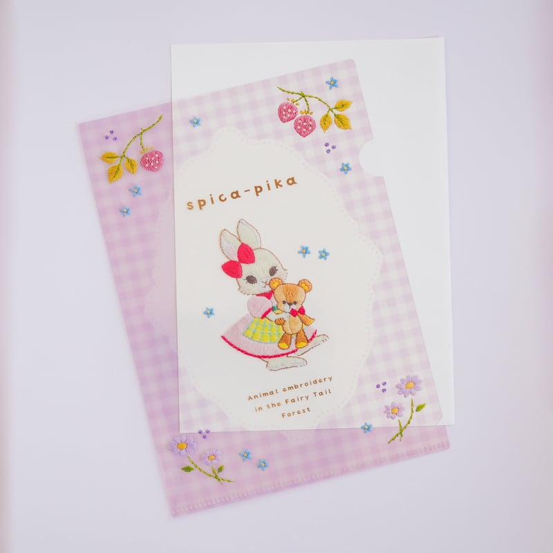 A5クリアファイル「くまさんをギュッなうさぎさん」 | spica-pika