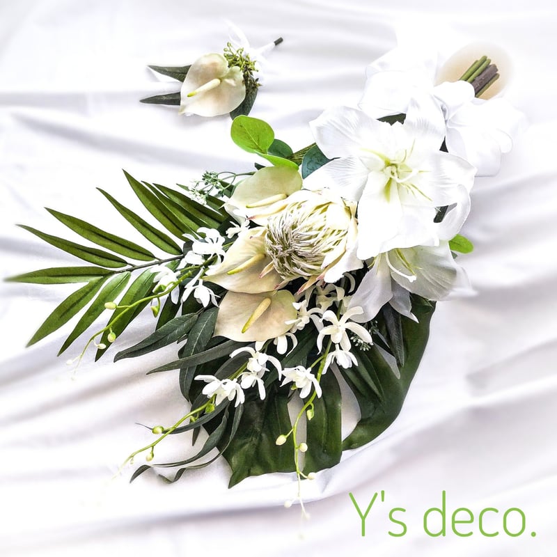 高級造花 ウェディングブーケ/ プロテア アンスリウム カサブランカ 白