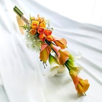 ブーケ│カサブランカと胡蝶蘭の大人の和洋/ウェディングブーケ|造花ブーケ|前撮り 高級造花 ウェディングブーケ/カサブランカ 胡蝶蘭 ウェディングブーケ