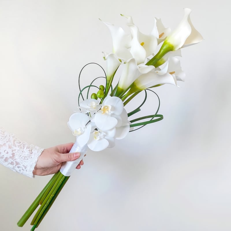 生花に見える】/カラー 胡蝶蘭 白 ウェディングブーケ 高級造花 生花に見える】/カラー 胡蝶蘭 白 ウェディングブーケ 高級造花