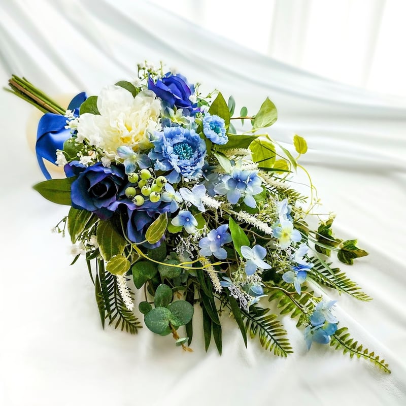 アーティシャルフラワーのウエディングブーケ