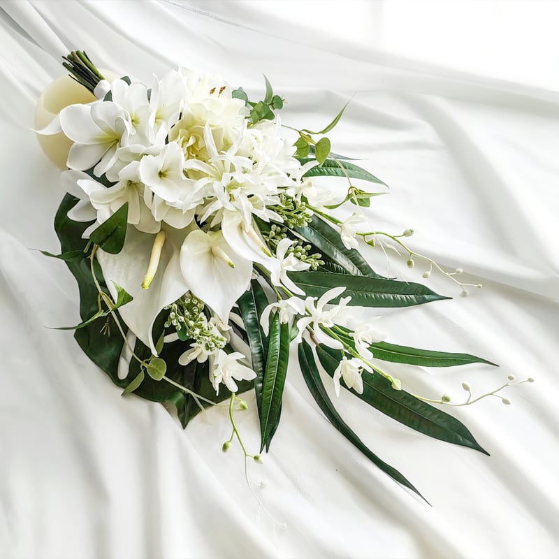 ウェディング ♡ クラッチブーケ アーティフィシャルフラワー 海外風