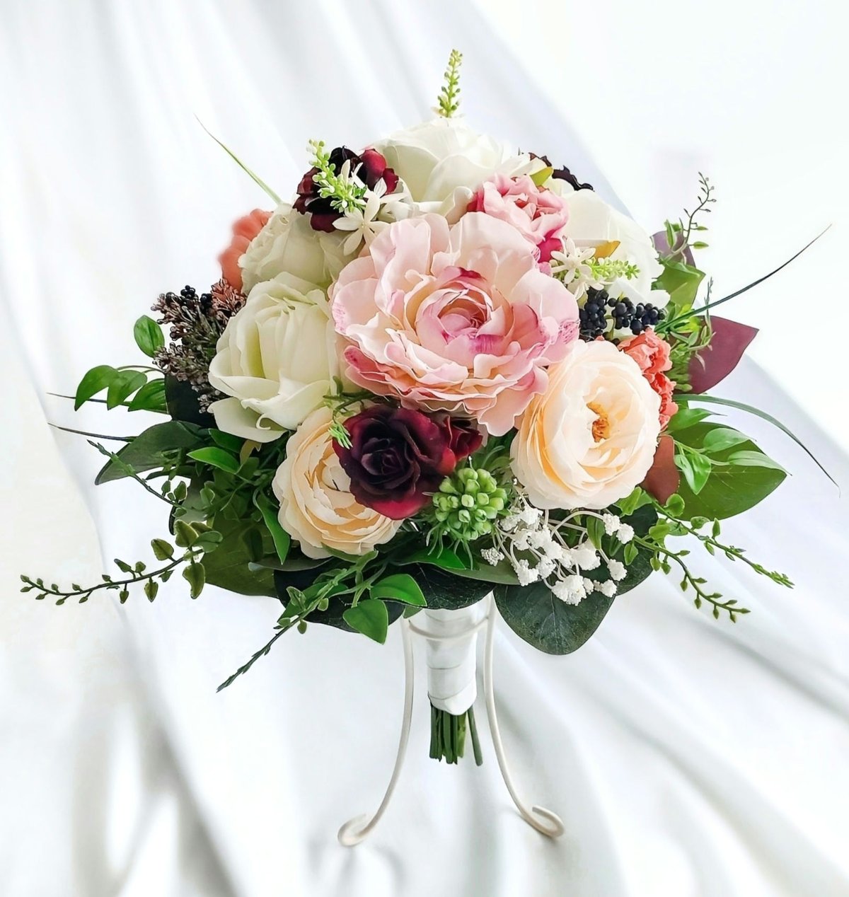 生花に見える】白 モーブピンク系 バーガンディ 薔薇 ミックスローズ