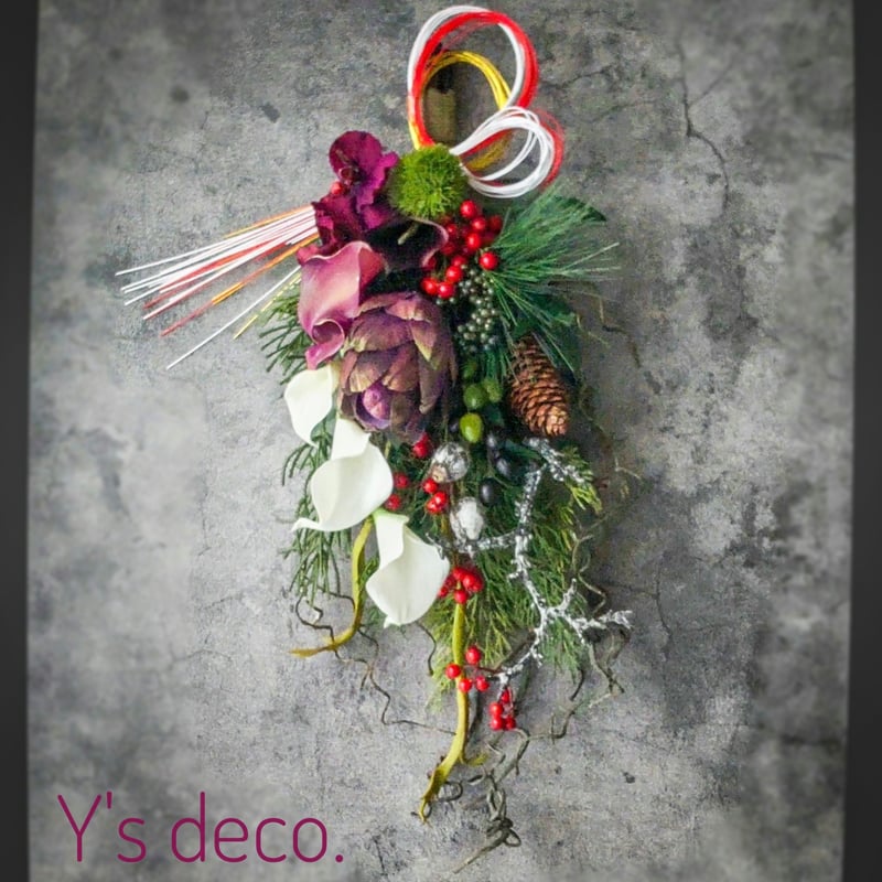 針葉樹と木ノ実のクリスマス縦長スワッグ☆針葉樹冬のスワッグ