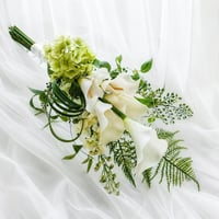 【生花に見える】カラー 紫陽花のウェディングブーケ 高級造花  白  ウエディングブーケ ブライダルブーケ 前撮り 挙式  リゾート ブートニア付