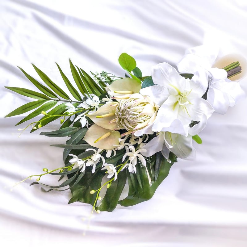 高級造花 ウェディングブーケ/ プロテア アンスリウム カサブランカ 白