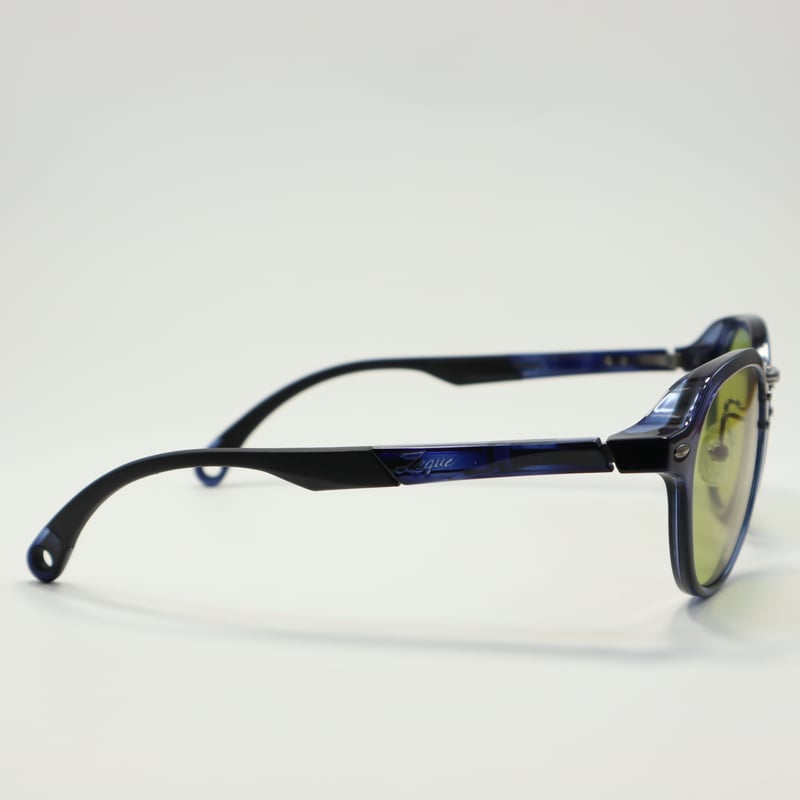 Zeque by ZEAL OPTICS (ゼクーバイジールオプティクス) Julia Zeque by ZEAL OPTICS (ゼクーバイジールオプティクス) Julia