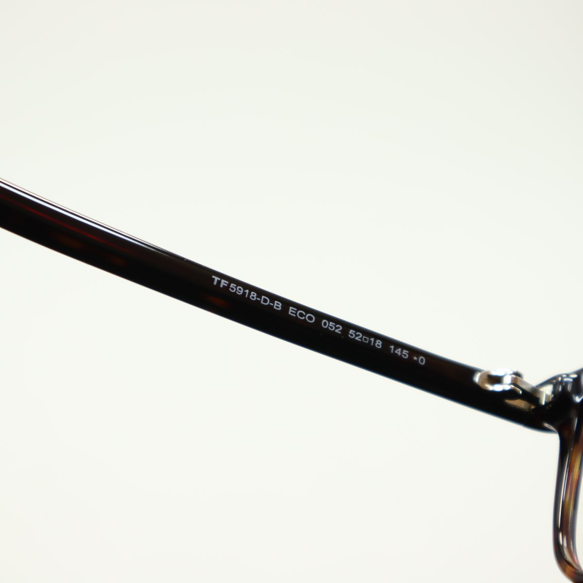 TOM FORD TF 5918-D-B ブラックフレーム TOM FORD(トムフォード) FT 5918DB-001ブラック(52) – 武田