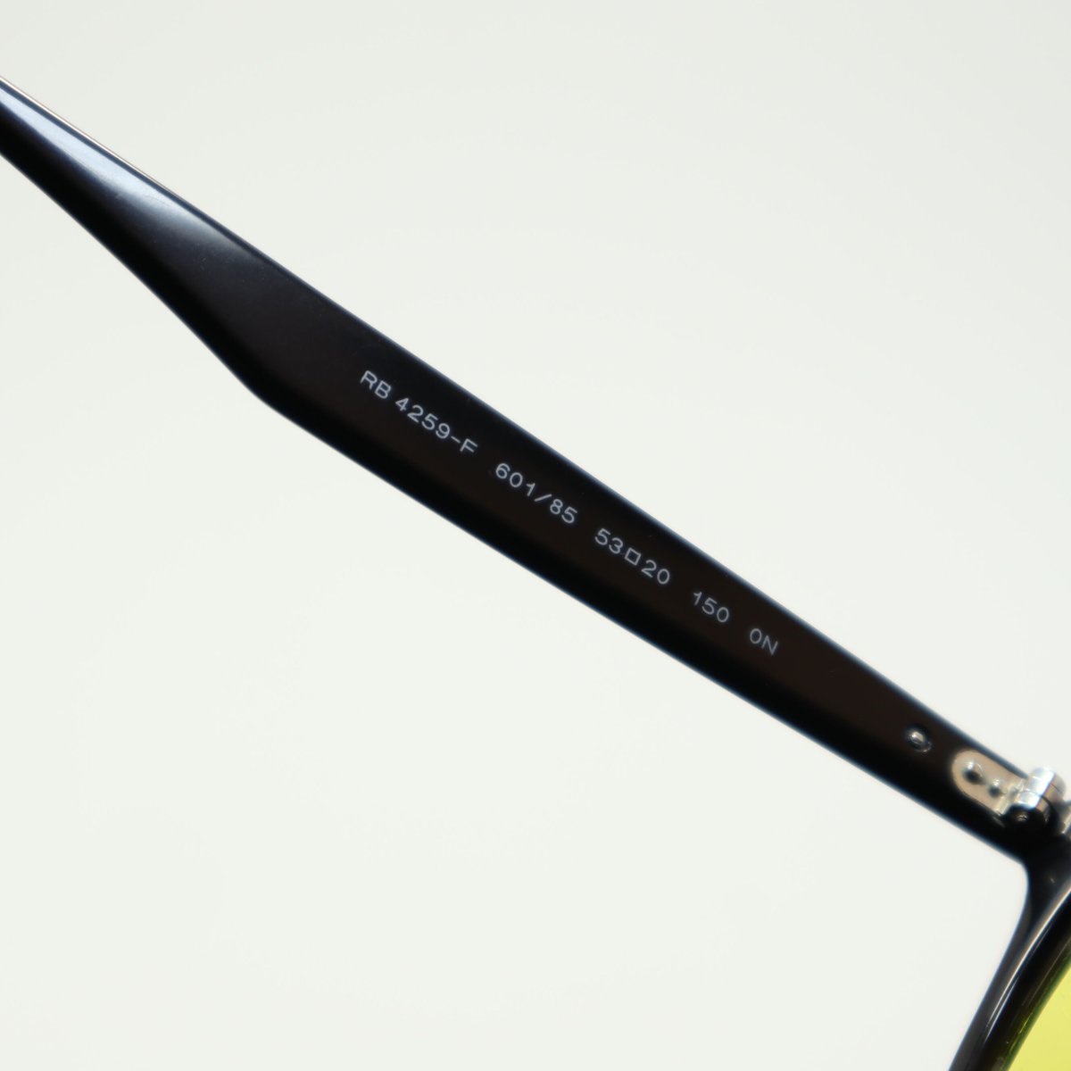 Ray-Ban レイバン RB4259-F 601/85 ライトイエロー | メガネの Ray-Ban レイバン RB4259-F 601/85 ライトイエロー | メガネの