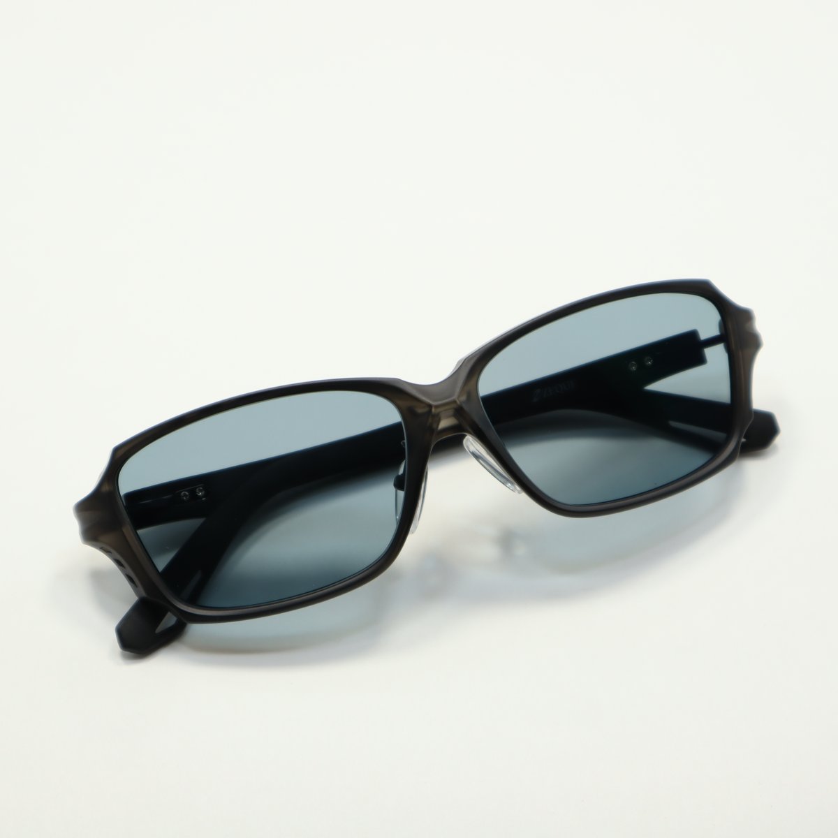 Zeque by ZEAL OPTICS (ゼクーバイジールオプティクス) SHADE Zeque by ZEAL OPTICS (ゼクーバイジールオプティクス) SHADE