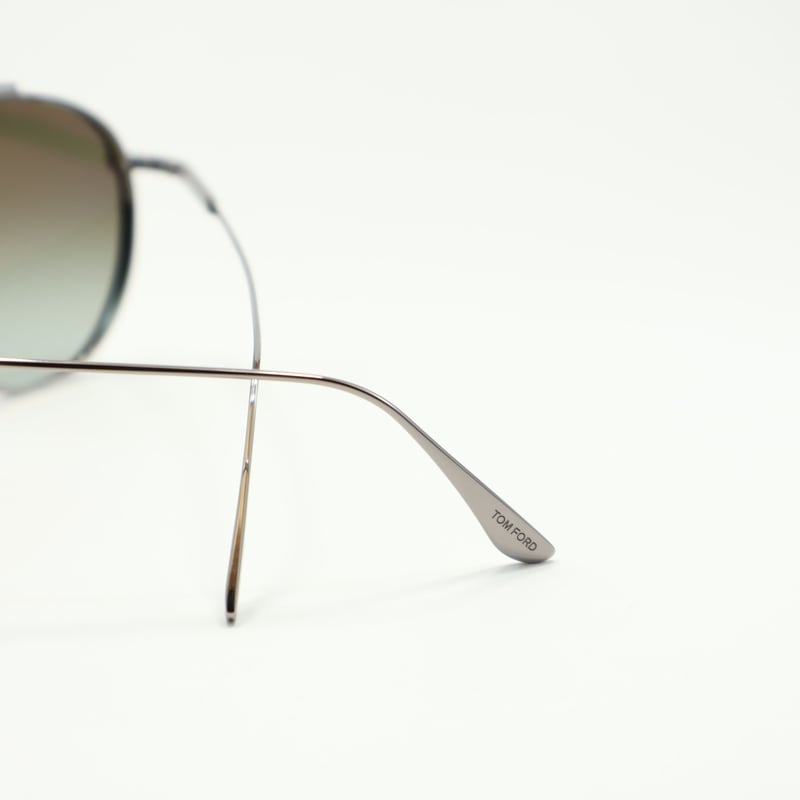 TOM FORD トムフォード TF826-F 14Q | メガネのクギミヤ TOM FORD トムフォード TF826-F 14Q | メガネのクギミヤ