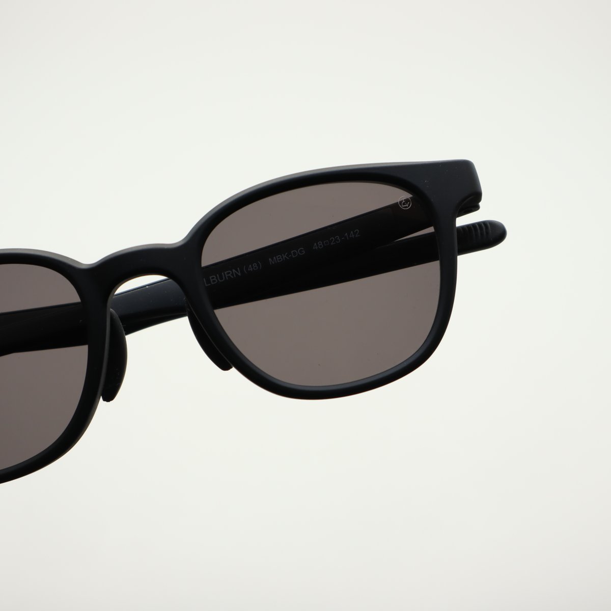 Eyevol アイヴォル MILBURN (48) ミルバーン(48) / MBK-DG |
