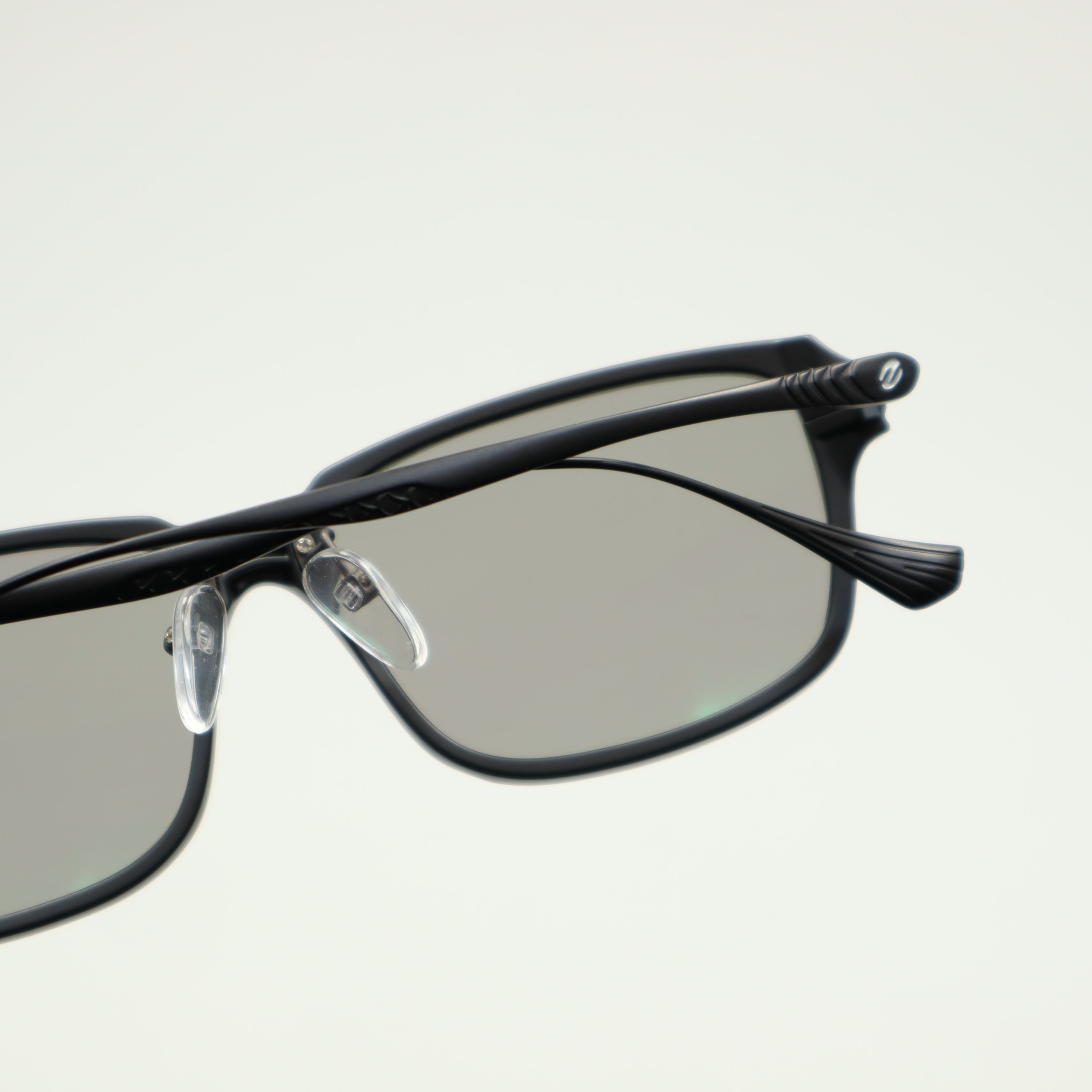 Zeque by ZEAL OPTICS (ゼクー) JAKE (ジェイク) / MATTE